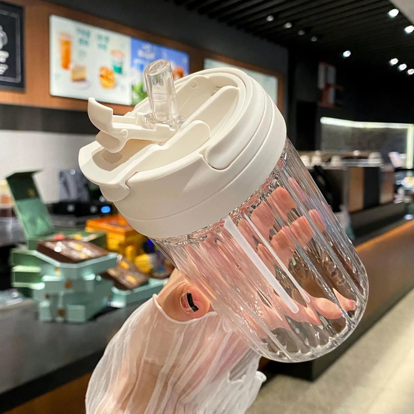 Borosilicate Glass Juice Pot with Straw