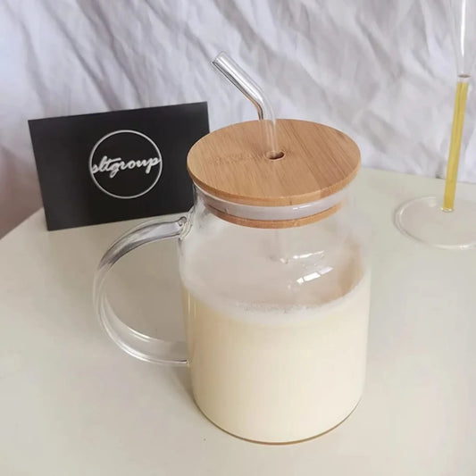 Round Juice Pot with Wooden Lid & Straw